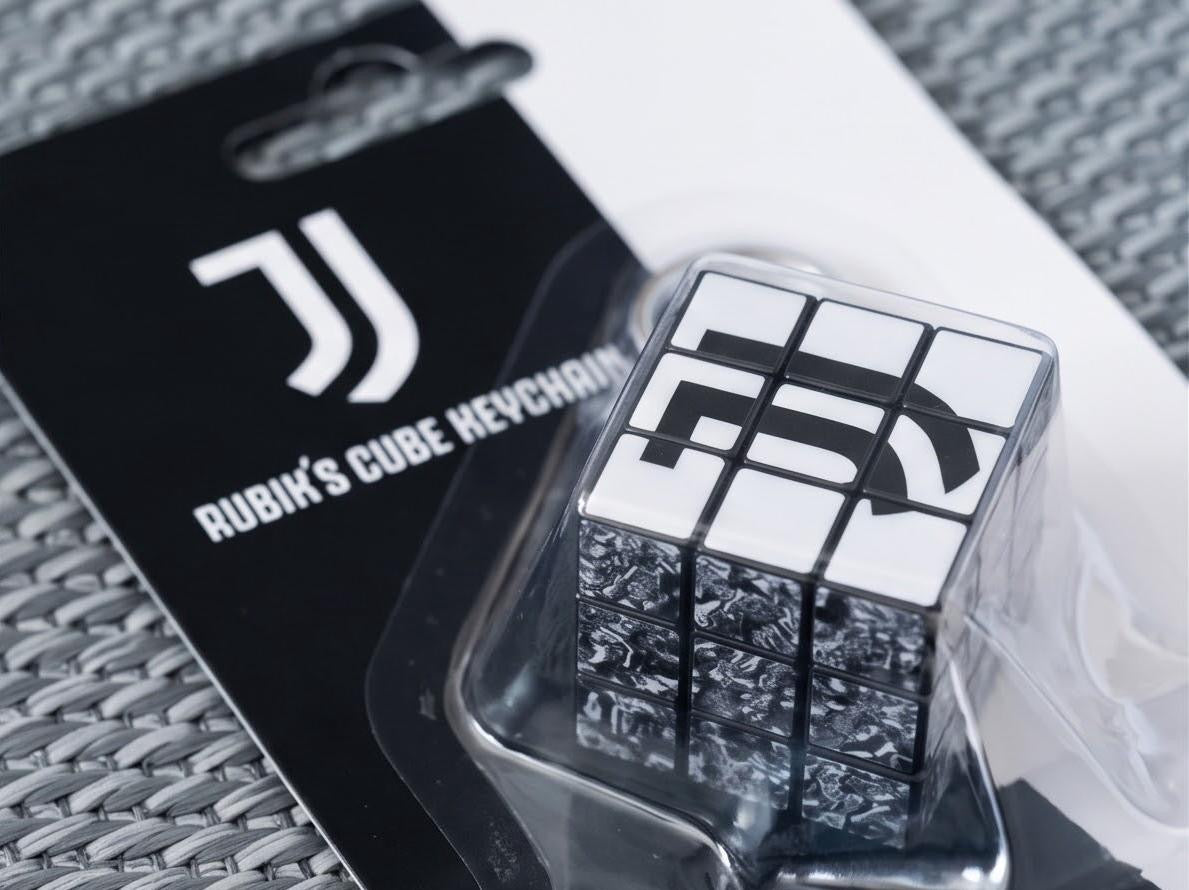 LLavero Cubo Rubik Juventus